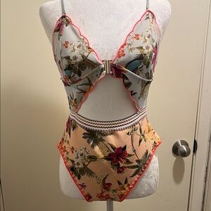 River Island Pinted Scallop Elastic Cutout One Piece Swimsuit - uk 12,Us 8